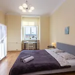 City Comfort 4-Bedroom Flat
