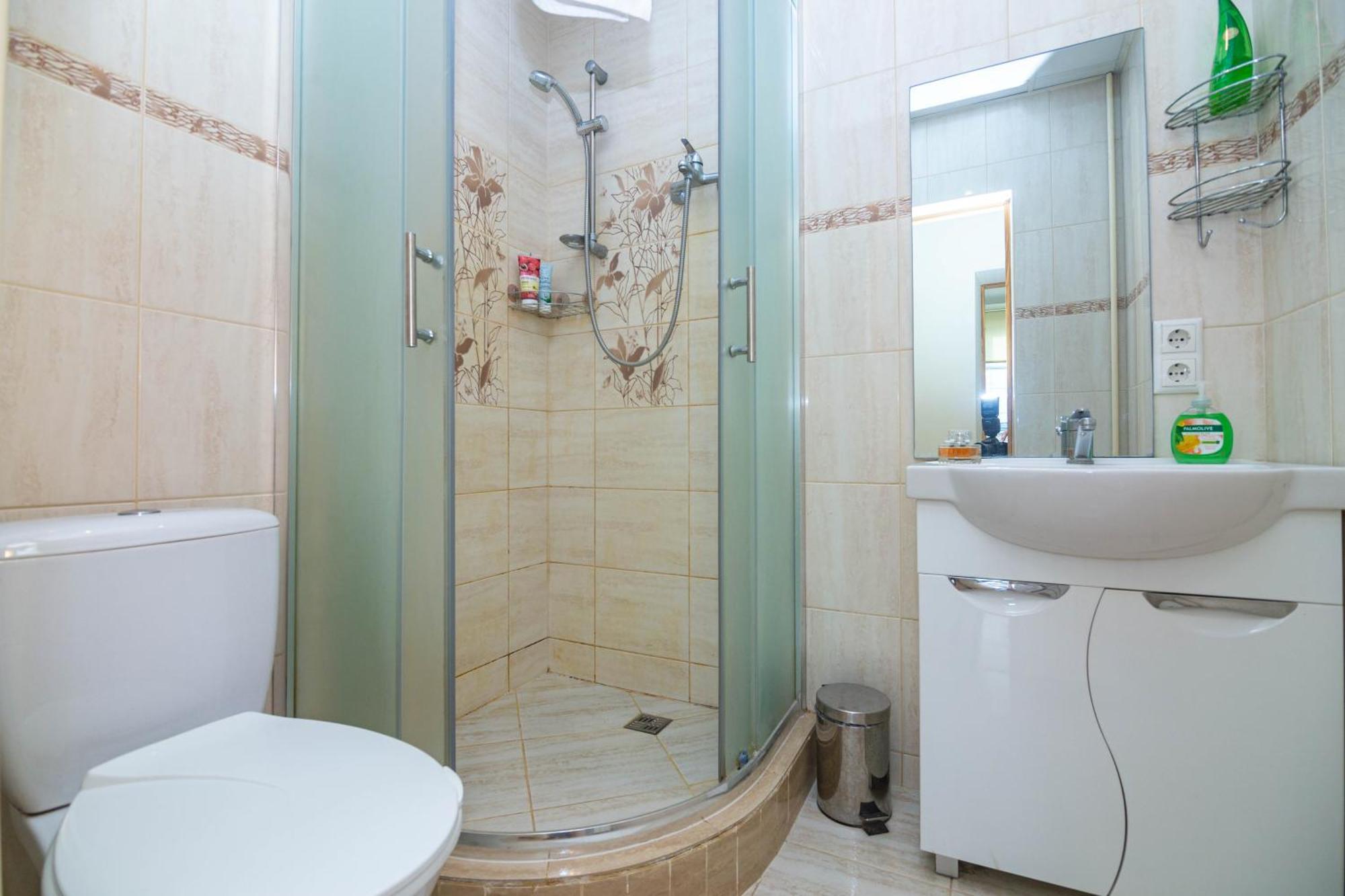 Comfort 4-bedroom Flat